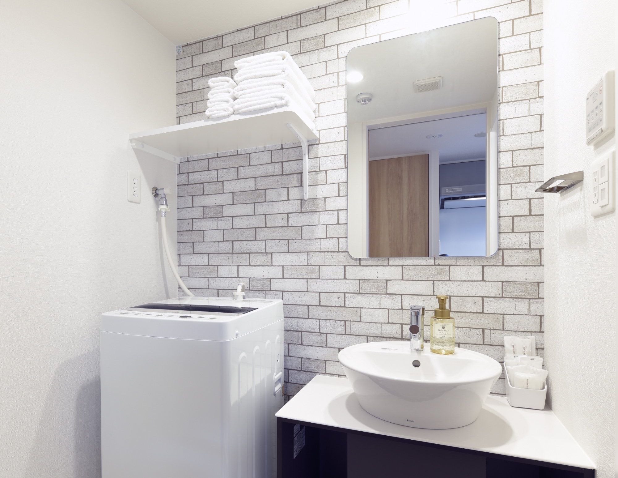 Facilities & Services