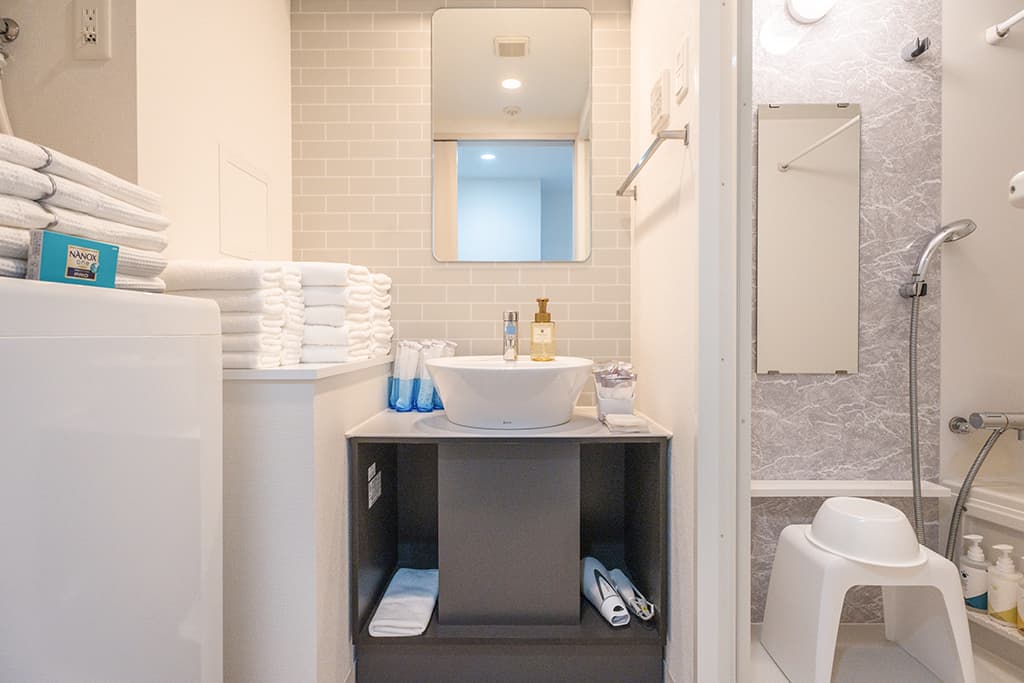 ダブルベッド×2 シングルベッド×1/40.1平米【禁煙】