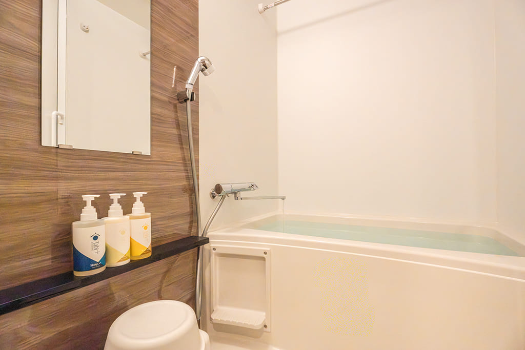 雙人床×2＋沙發床×1【禁煙】